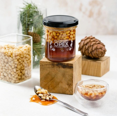 Kiefernsirup mit Zedernnüssen, 170 g